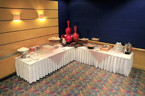 Holiday Inn Monterrey - Parque Fundidora by IHG