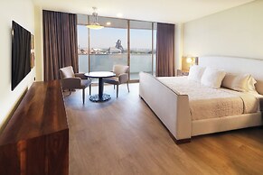 Holiday Inn Monterrey - Parque Fundidora by IHG