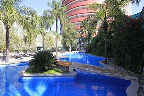 Holiday Inn Monterrey - Parque Fundidora by IHG