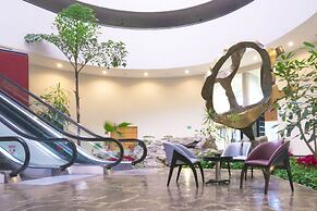 Holiday Inn Monterrey - Parque Fundidora by IHG