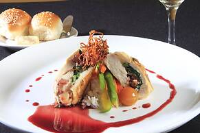 Holiday Inn Monterrey - Parque Fundidora by IHG