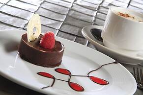 Holiday Inn Monterrey - Parque Fundidora by IHG