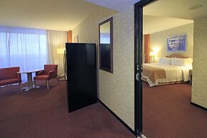 Holiday Inn Monterrey - Parque Fundidora by IHG