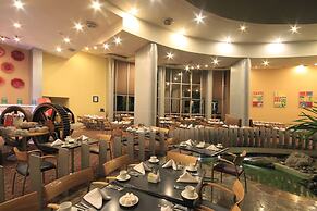 Holiday Inn Monterrey - Parque Fundidora by IHG