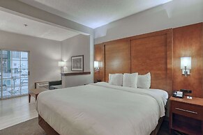 Comfort Suites Appleton Airport