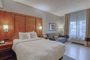 Comfort Suites Appleton Airport