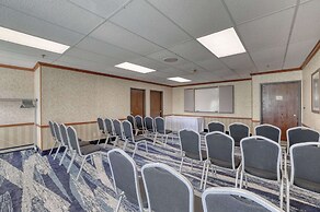 Comfort Suites Appleton Airport