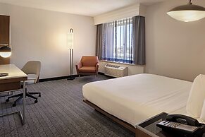 Courtyard by Marriott Baldwin Park