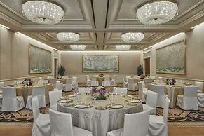 The Peninsula Beverly Hills