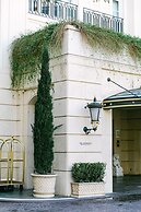 The Peninsula Beverly Hills