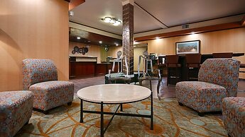 Best Western Plus Rama Inn & Suites