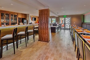 Hotel Indigo Anaheim by IHG