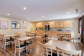 Econo Lodge Painted Post - Corning