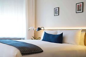 The Chicago Hotel Collection Ambassador Gold Coast