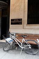 The Chicago Hotel Collection Ambassador Gold Coast