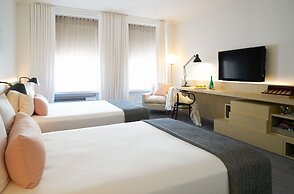 The Chicago Hotel Collection Ambassador Gold Coast