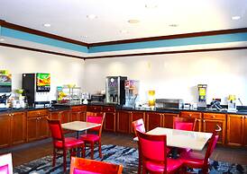 Quality Inn Coralville - Iowa River Landing