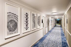 Crowne Plaza Manchester Airport by IHG