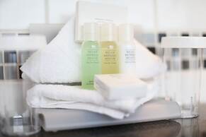 Crowne Plaza Manchester Airport by IHG