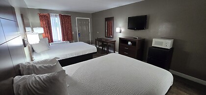 Days Inn by Wyndham Clinton