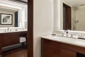 Embassy Suites by Hilton Indianapolis Downtown