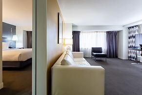 Comfort Inn & Suites Baltimore Inner Harbor