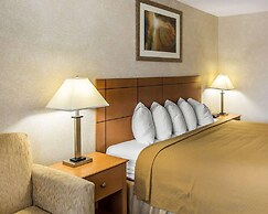 Quality Inn at Collins Road - Cedar Rapids
