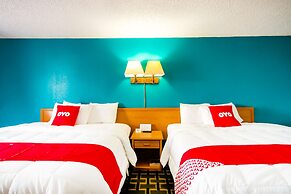 OYO Hotel Hutchinson KS West 4th Ave