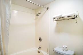 OYO Hotel Hutchinson KS West 4th Ave