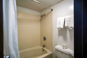 OYO Hotel Hutchinson KS West 4th Ave