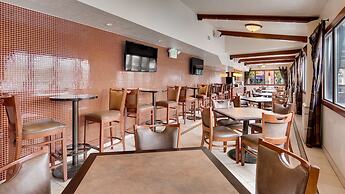 Best Western Plus Greenwell Inn