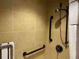 Best Western Plus Greenwell Inn