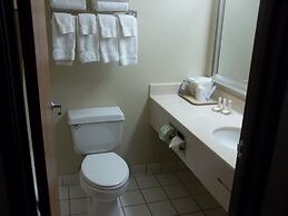 Baymont by Wyndham Waterloo