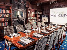 Mercure York Fairfield Manor Hotel