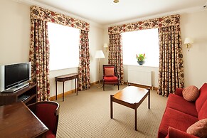 Mercure York Fairfield Manor Hotel
