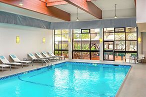 DoubleTree by Hilton Hotel Boston - Westborough