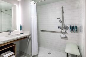 DoubleTree by Hilton Hotel Boston - Westborough