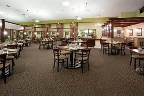 Ramada Plaza by Wyndham Sheridan Hotel & Convention Center