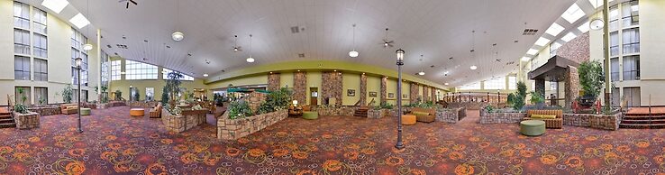 Ramada Plaza by Wyndham Sheridan Hotel & Convention Center