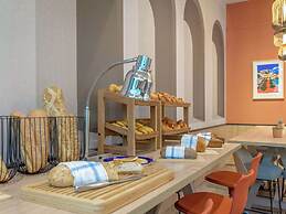 Hotel Novotel Aix en Provence Pont de l'Arc Fenouillères