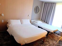 Hotel Novotel Aix en Provence Pont de l'Arc Fenouillères