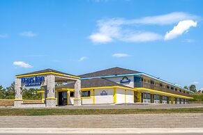 Days Inn by Wyndham Cloverdale Greencastle