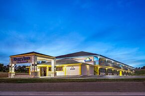 Days Inn by Wyndham Cloverdale Greencastle