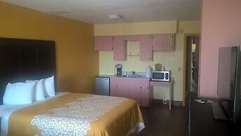 Days Inn & Suites by Wyndham Port Richey