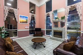 Days Inn & Suites by Wyndham Port Richey