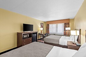 Quality Inn & Suites Des Moines Airport