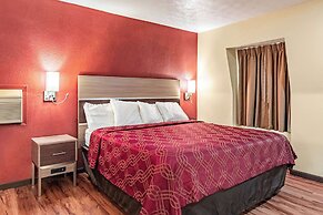 Econo Lodge Worthington