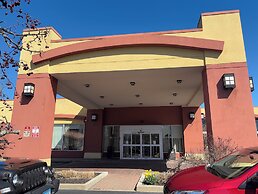 Hamden Hotel and Suites – Hamden New Haven