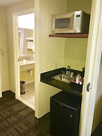 Hamden Hotel and Suites – Hamden New Haven