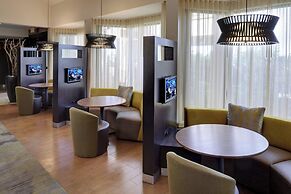 Courtyard by Marriott Indianapolis Airport